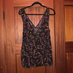 NWOT American eagle V-neck floral tank top/tunic